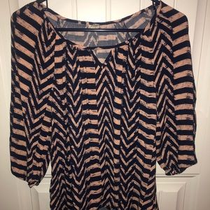 Chevron Hi-Lo 3/4 Sleeve Top